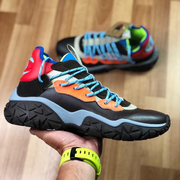 Champion Other - 💰PRICE DROP💰 CHAMPION TANK CAVIAR BROWN Sneakers